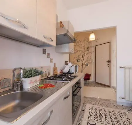 La Casa Di Kiki Apartment *
